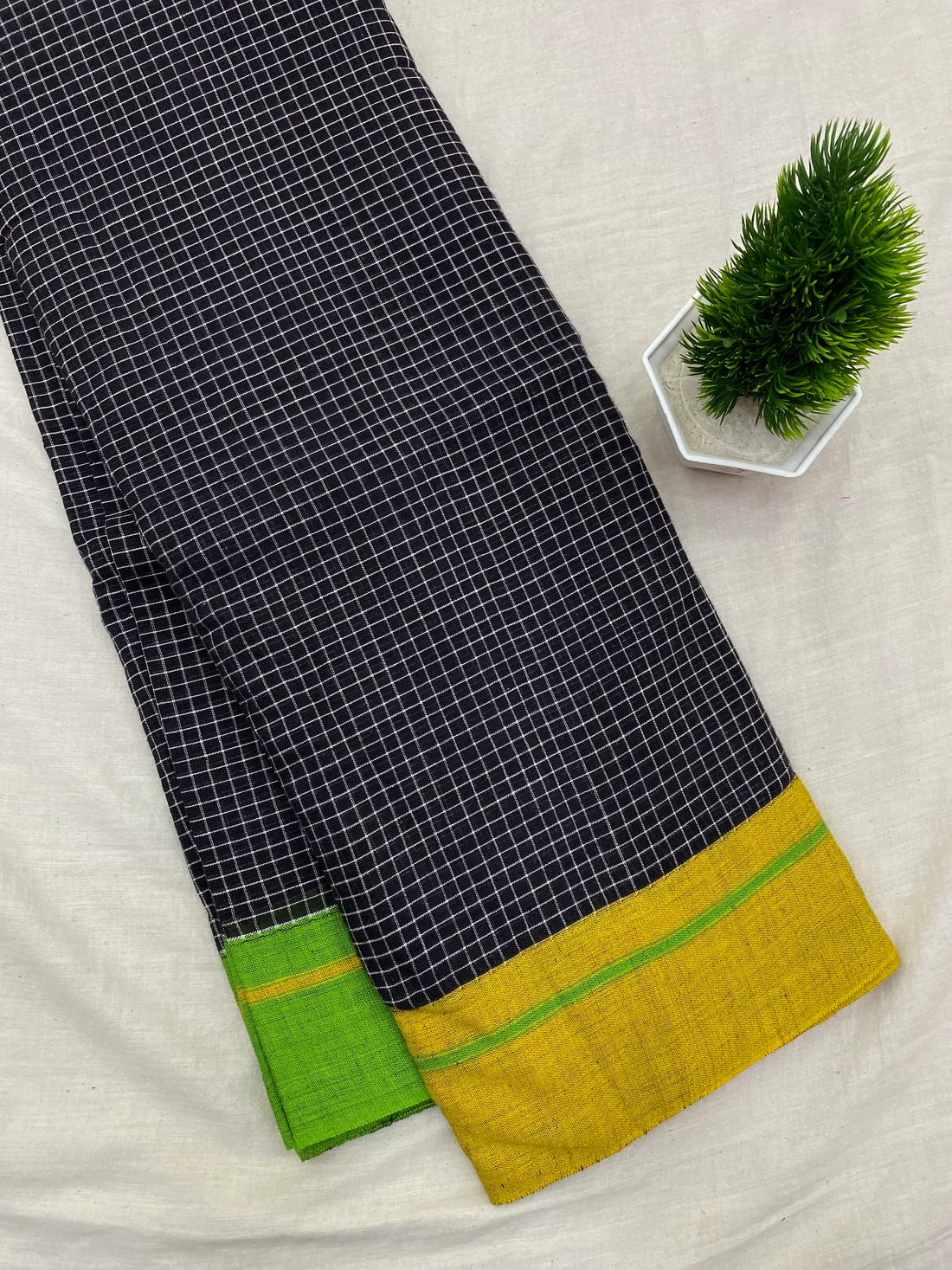 Green Pattada Anchu Saree